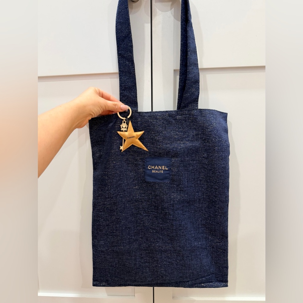 CHANEL Holiday Tote Bag Navy 2023 Novelty + Gold Star Charm